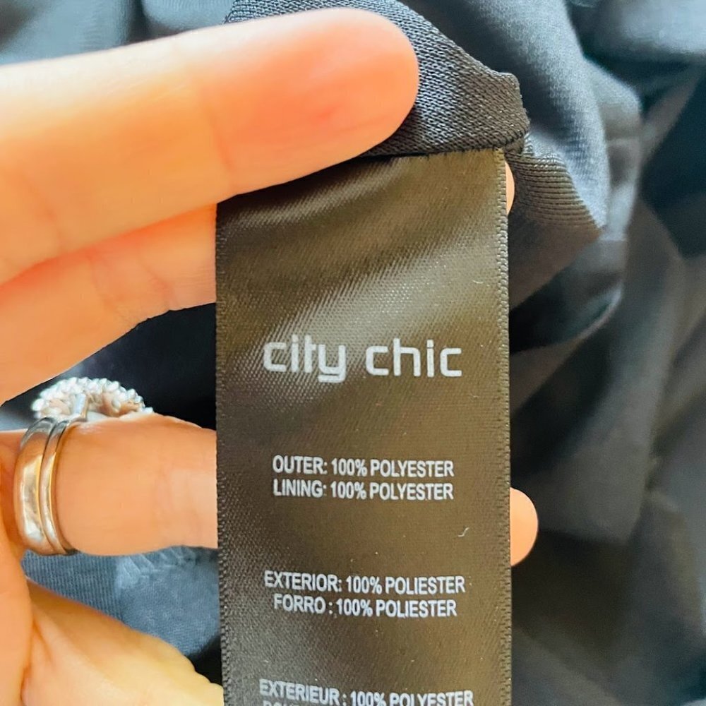 City Chic Black Dress Asymmetrical Button Tiered Ruffle V Neck Salas Wedding S - Picture 8 of 10
